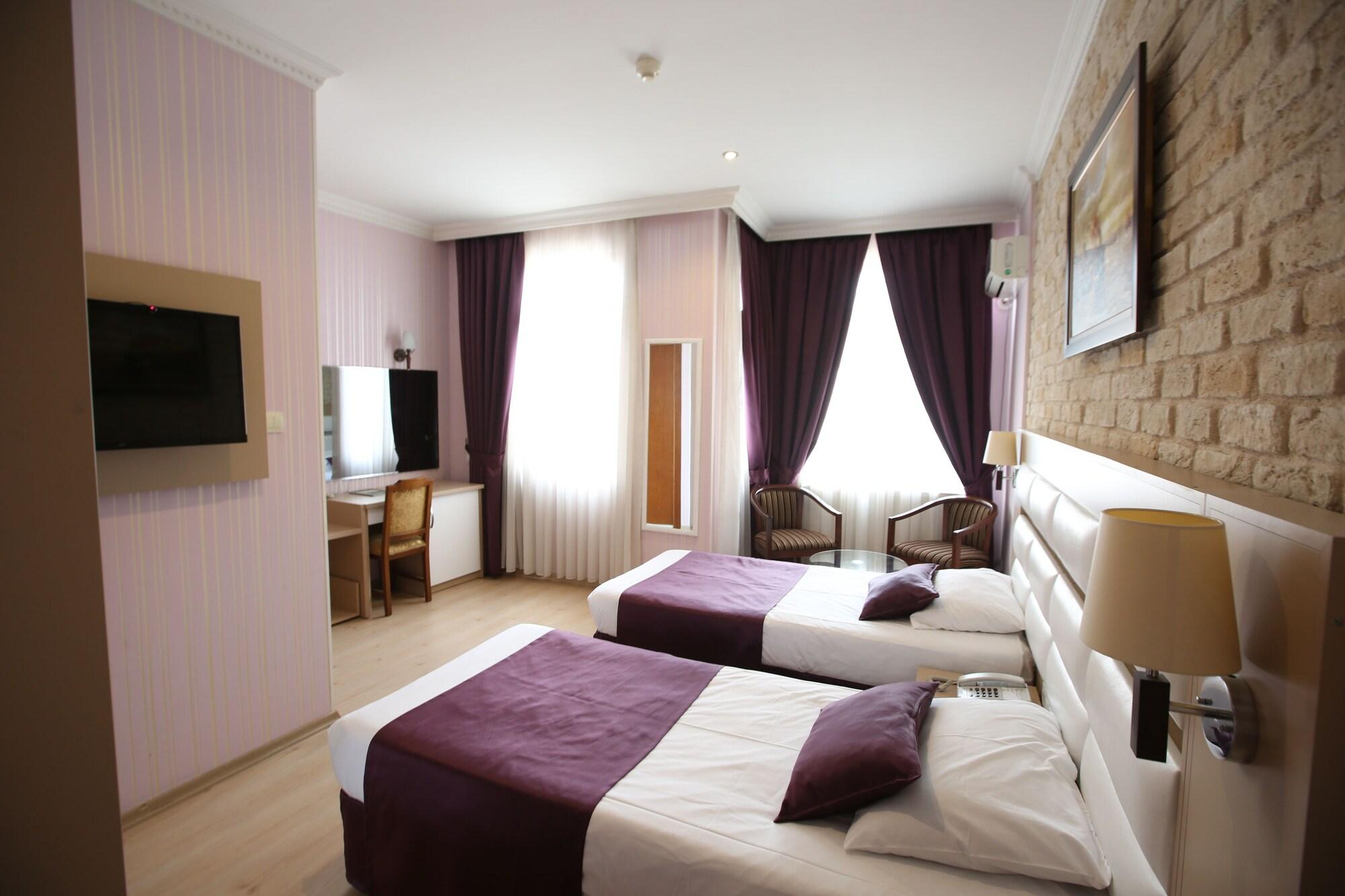 Nil Hotel Стамбул Экстерьер фото