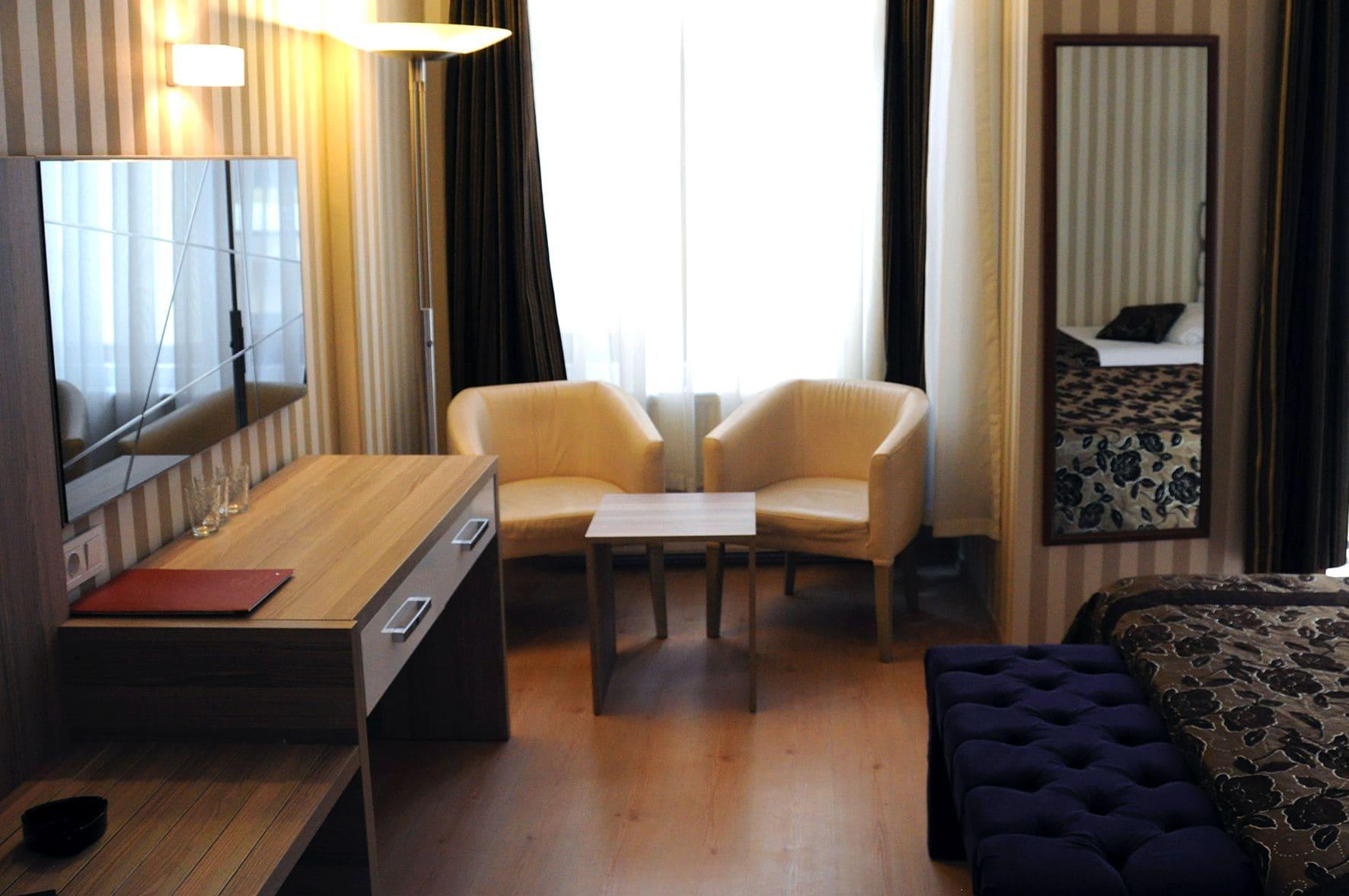 Nil Hotel Стамбул Экстерьер фото