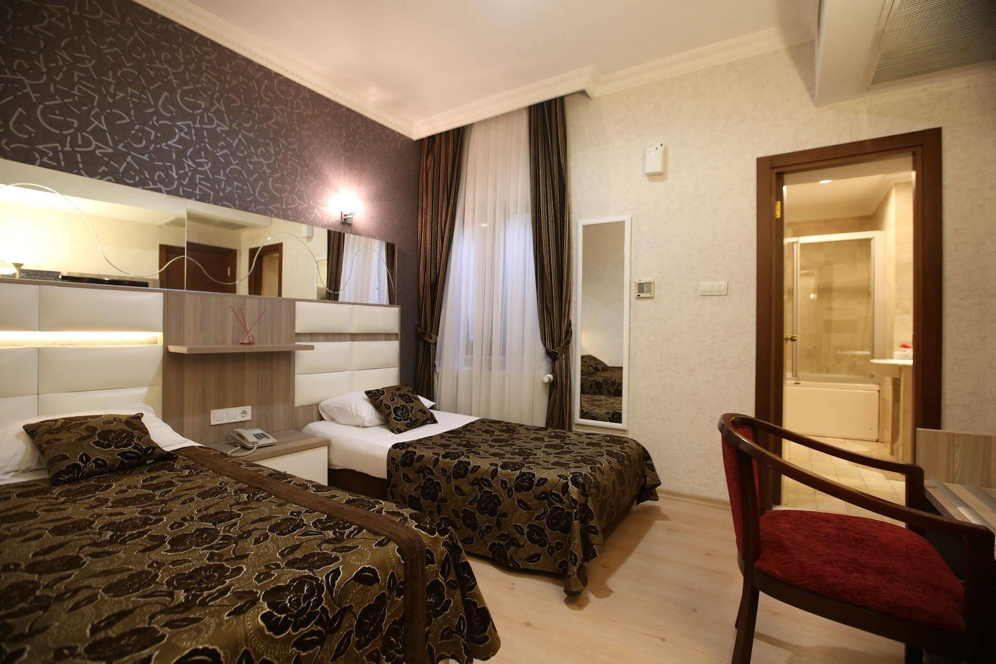 Nil Hotel Стамбул Экстерьер фото